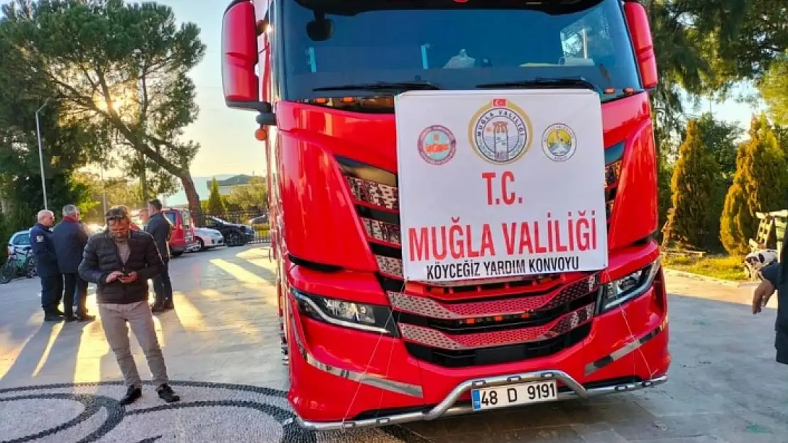 KÖYCEĞİZ'DEN 17 TIR YARDIM DEPREM BÖLGESİNE GİTTİ
