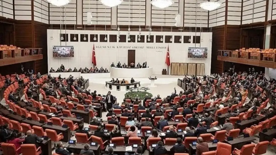 AK PARTİ DEPREM İÇİN ÖNERGE SUNDU