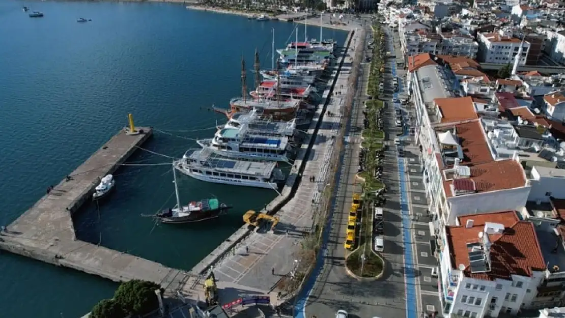 MARMARİS YAT LİMANI YENİLEME ÇALIŞMALARI DEVAM EDİYOR