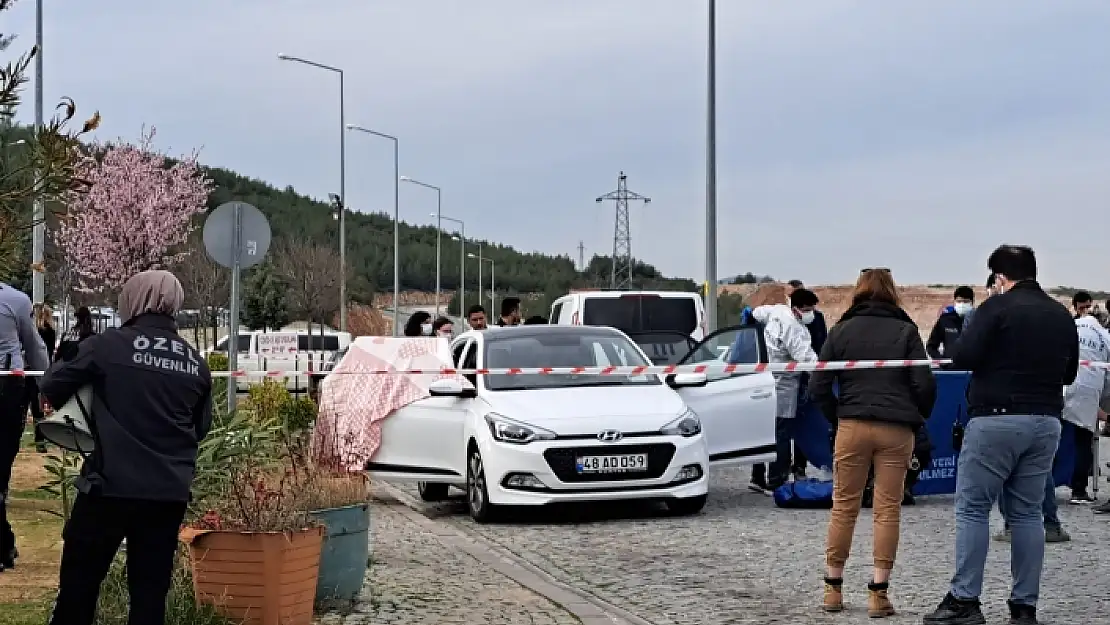 YATAĞAN'DA KAYIP OLARAK ARANAN KİŞİNİN ARAÇ İÇİNDE CANSIZ BEDENİ BULUNDU