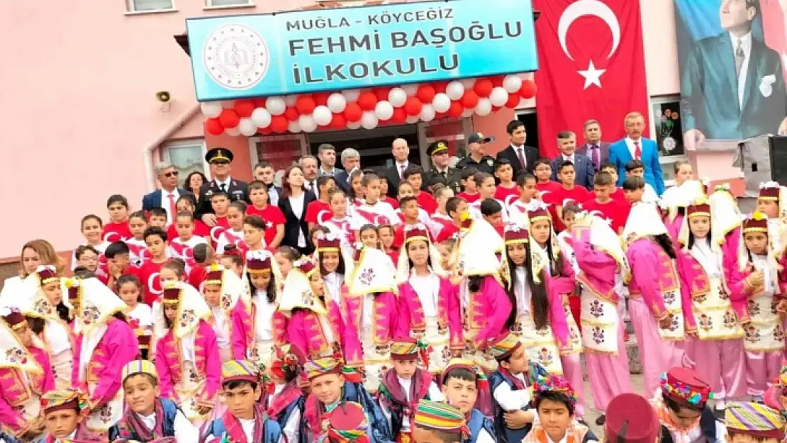 KÖYCEĞİZ'DE 23 NİSAN SEVİNCİ