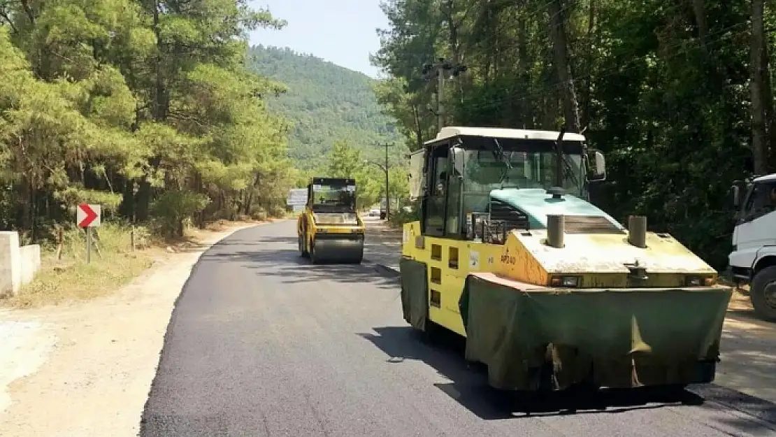 MARMARİS'TE 183 KM YOL ÇALIŞMASI YAPILDI