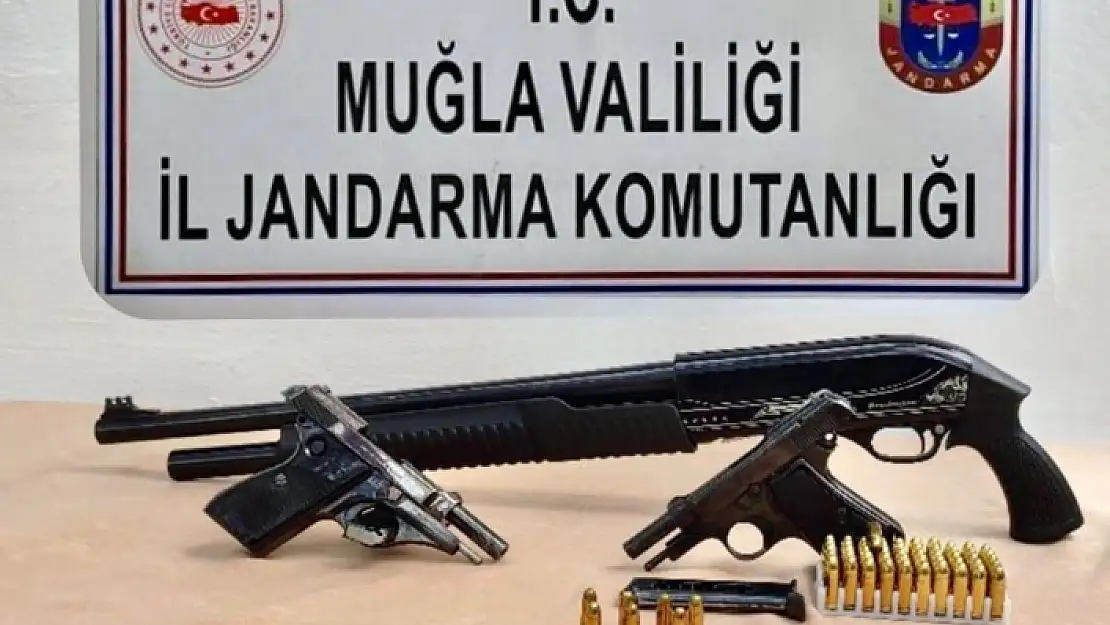 MARMARİS'TE JANDARMA OPERASYONU