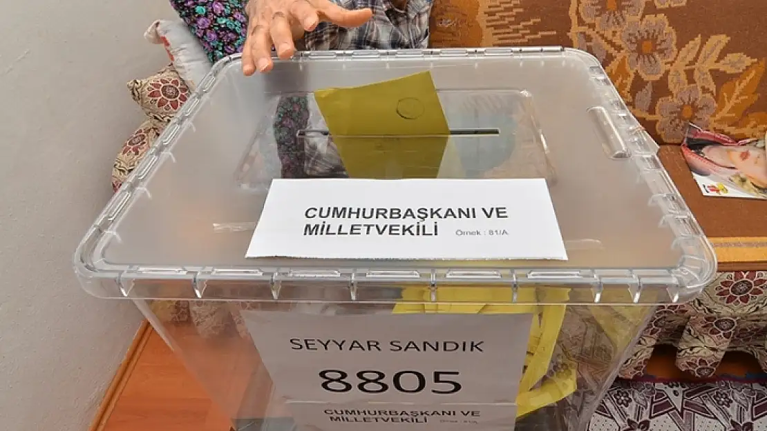 YATAĞA BAĞIMLI VE GÖRME ENGELLİ SEÇMENLERE OY KULLANMA KOLAYLIĞI!