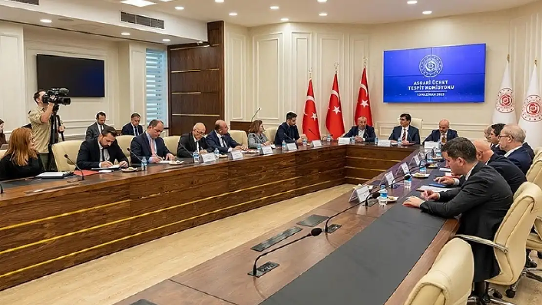 ASGARİ ÜCRET BELİRLEME KOMİSYONU YENİDEN TOPLANDI