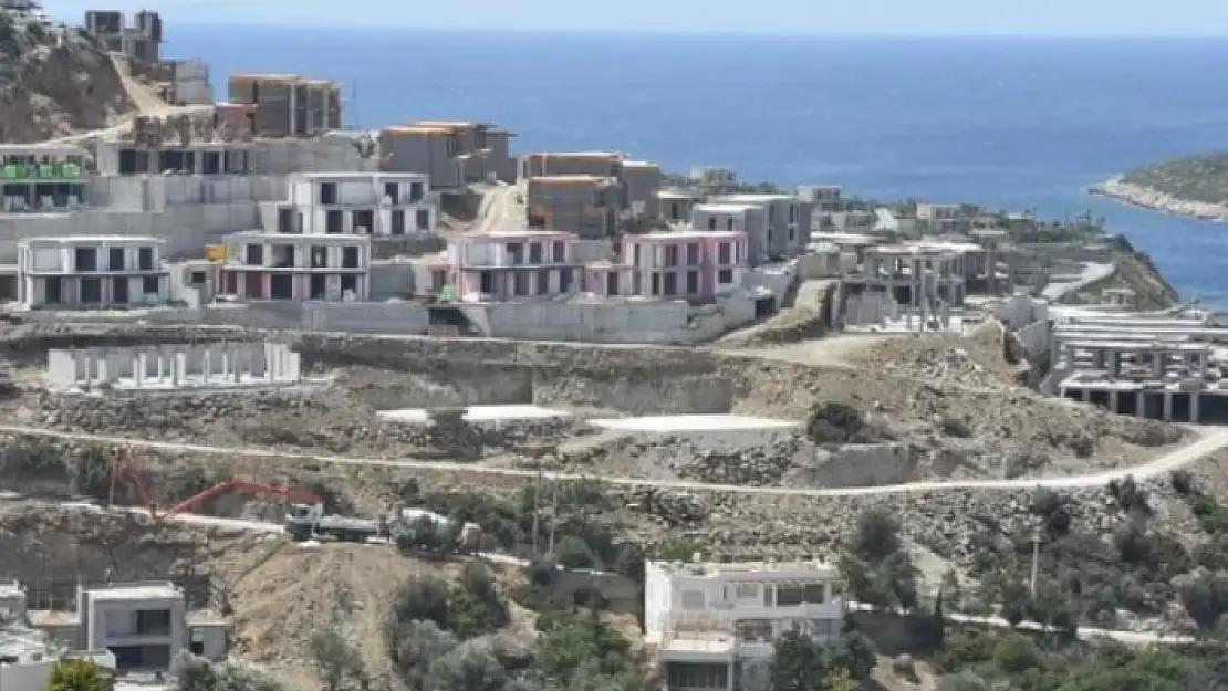 BODRUM'DA İNŞAAT YASAĞINA RAĞMEN ŞANTİYELER ÇALIŞIYOR
