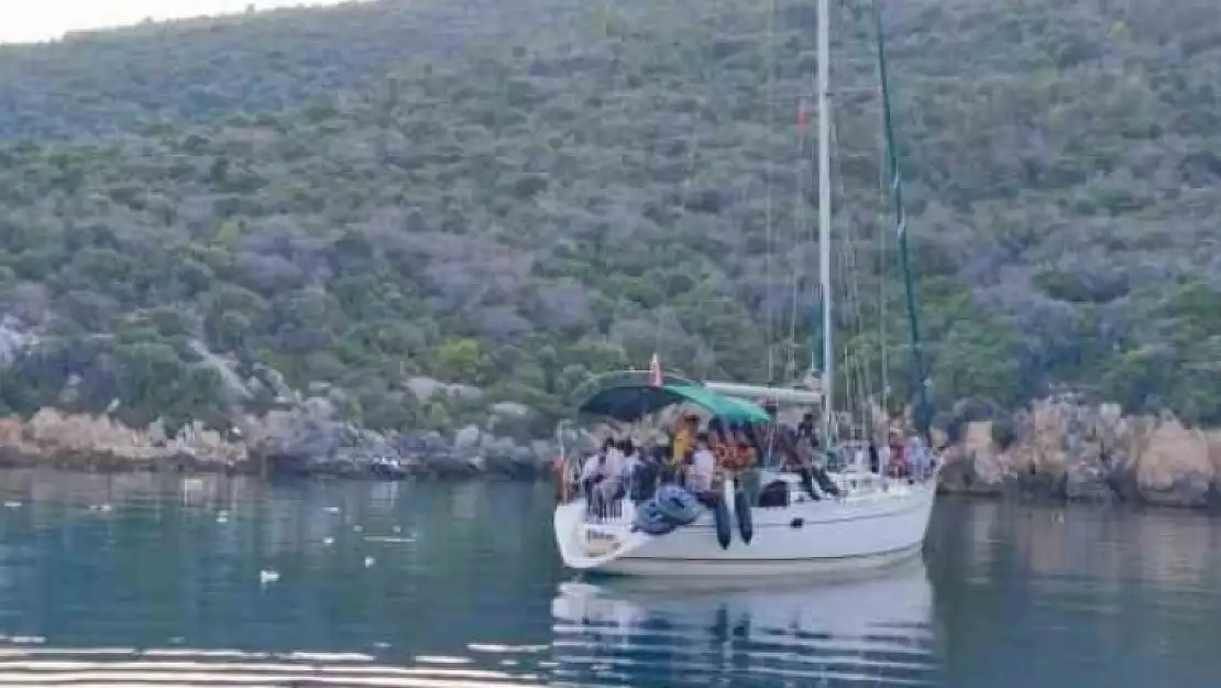 BODRUM'DA 69 DÜZENSİZ GÖÇMEN YAKALANDI