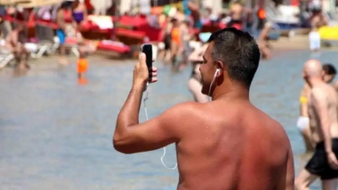 BODRUM'DA SICAK HAVA DALGASI DEVAM EDİYOR