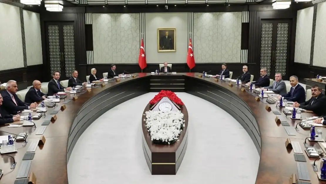 KABİNE TOPLANTISI BAŞLADI: YENİ KARARLAR İÇİN MASAYA YATIRILAN GÜNDEM MADDELERİ