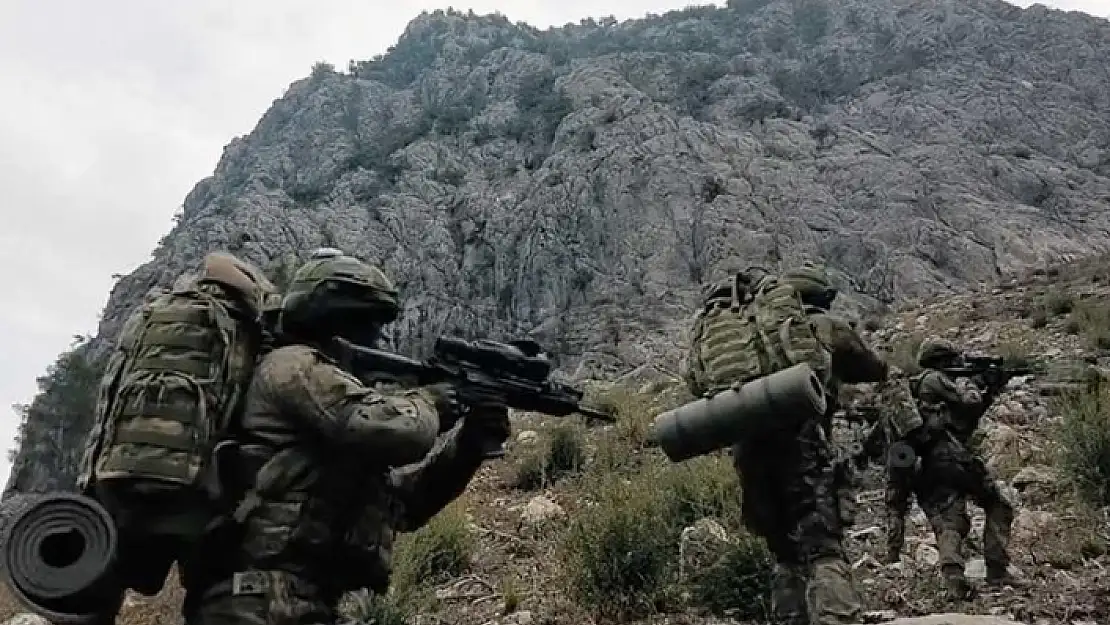3 PKK/YPG TERÖRİSTİ ETKİSİZ HALE GETİRİLDİ