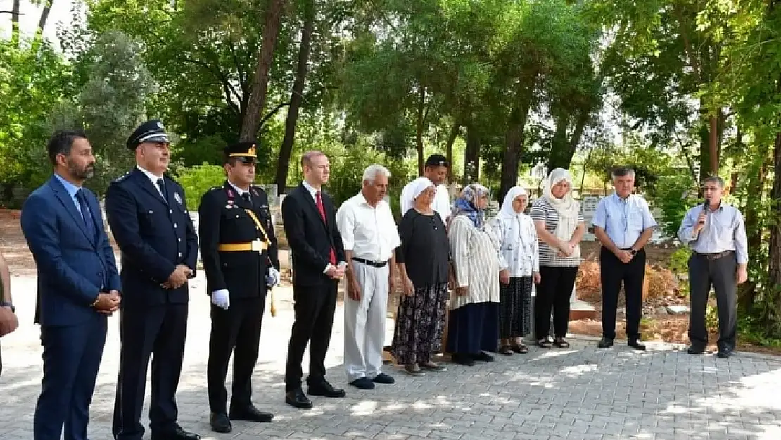 KÖYCEĞİZ'DE ŞEHİTLER DUALARLA ANILDI