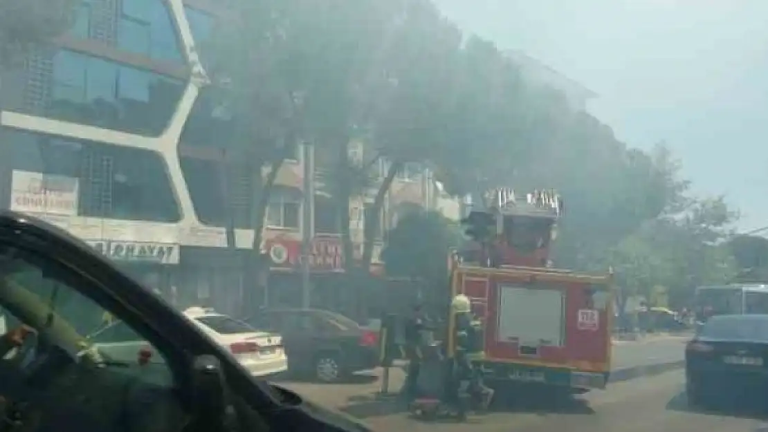 MENTEŞE'DE KORKUTAN BACA YANGINI