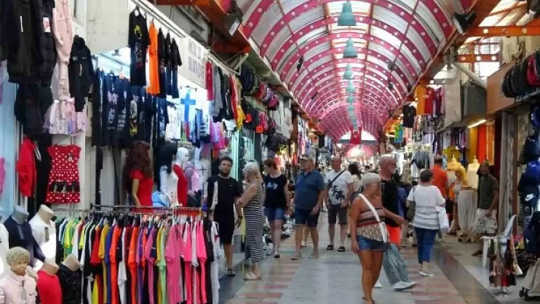 MARMARİS ÇARŞISI YAĞMUR SONRASI CANLANDI