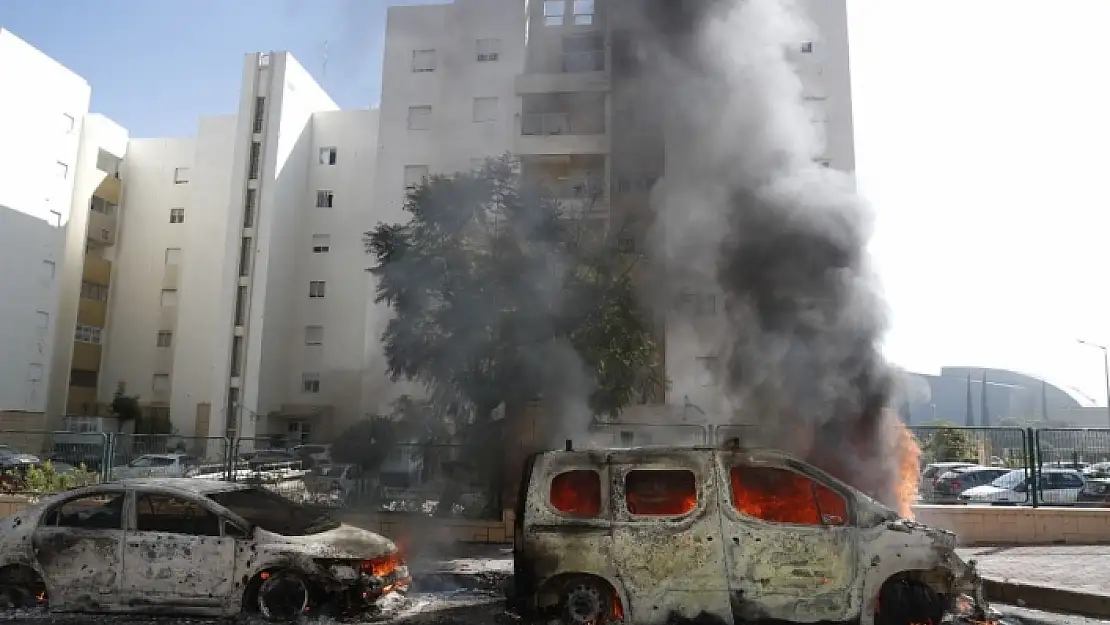 İSRAİL SAVAŞ İLAN ETTİ: HAMAS'TAN 'AKSA TUFANI' OPERASYONU