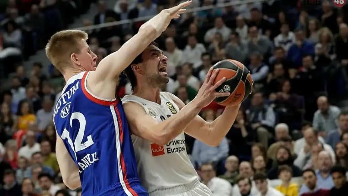 Anadolu Efes deplasmanda Real Madrid'e mağlup oldu