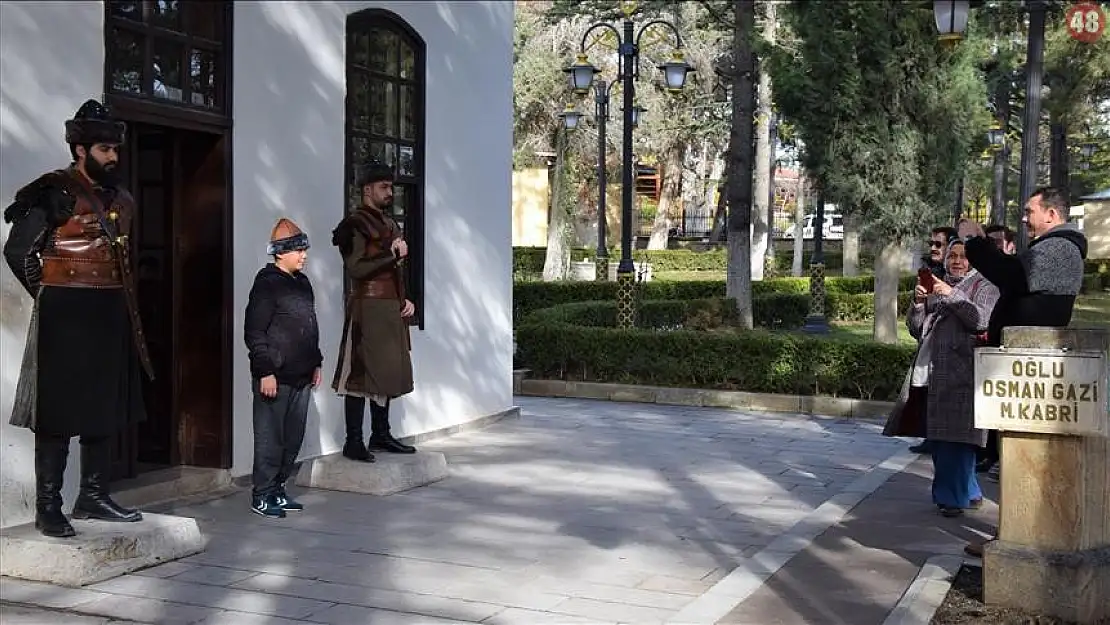 Ertuğrul Gazi Türbesi 1 milyon 300 bin kişiyi ağırladı