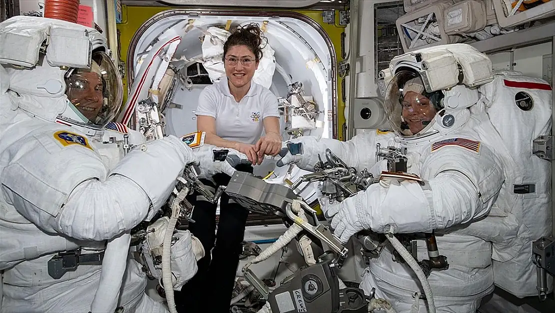 KADIN ASTRONOTLARIN UZAY YÜRÜYÜŞÜ İPTAL EDİLDİ