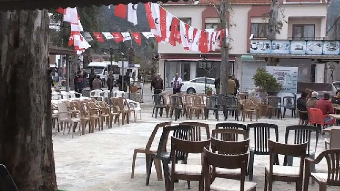 VATANDAŞ GELMEYİNCE TOPLANTI İPTAL OLDU