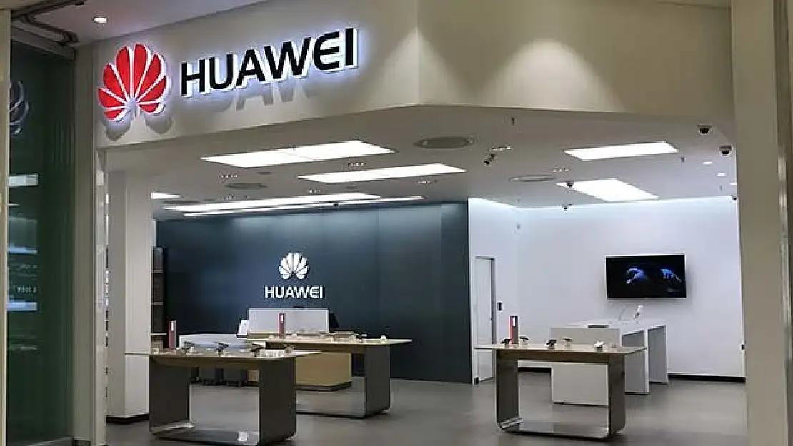 HUAWEİ DENEYİM MAĞZASI İSİNTİYEPARK'TA HİZMETE AÇILACAK