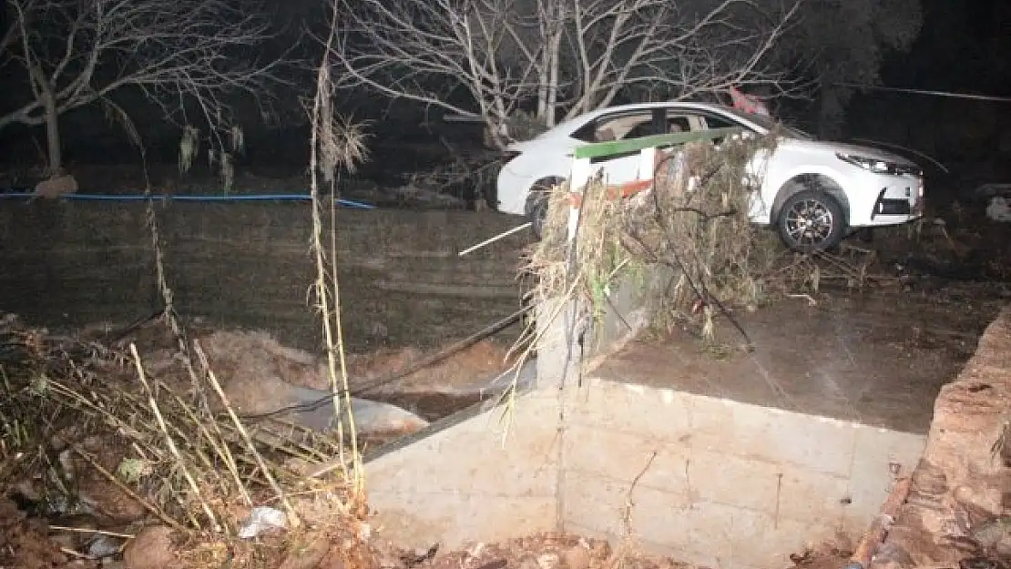 Muğla'da Sel Sularına Kapılan Genç Öğretmenin Nişanlısı  Da Öldü