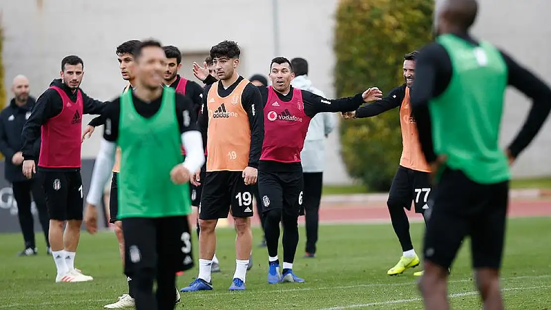 Beşiktaş'ın ikinci yarı hazırlıkları sürüyor
