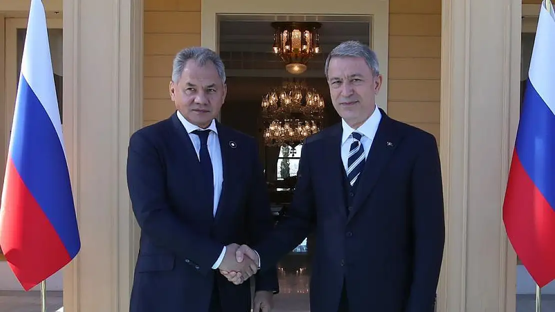 Milli Savunma Bakanı Akar ile Rus mevkidaşı Suriye'yi görüştü