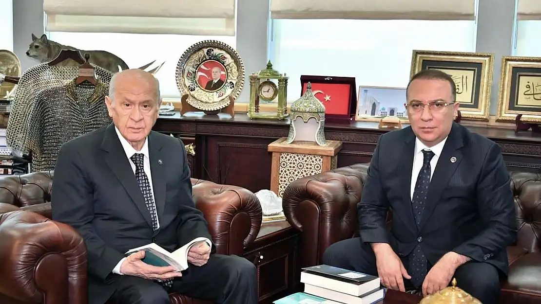 İzzet Ulvi Yönter'den Devlet Bahçeli paylaşımı: Sonuna kadar sadakatle