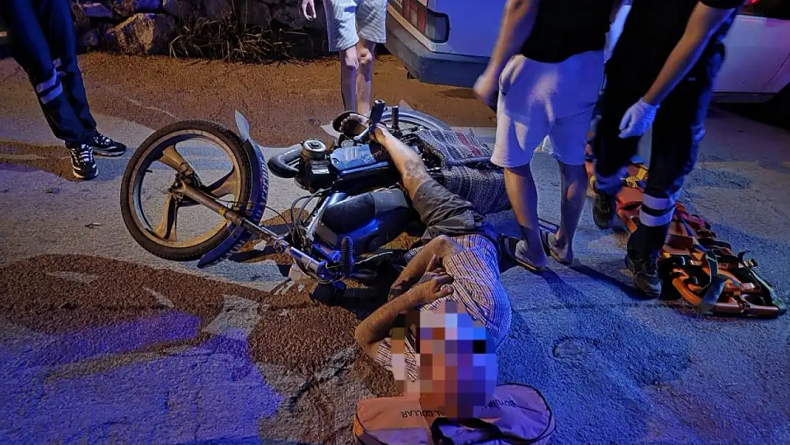 Kaza yaptı ayağı pedala sıkıştı! Milas polisi imdadına yetişti