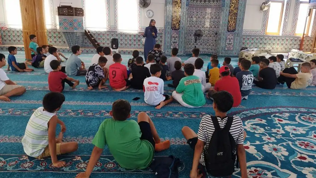 Köyceğiz'de Kur'an kurslarında seminer verildi