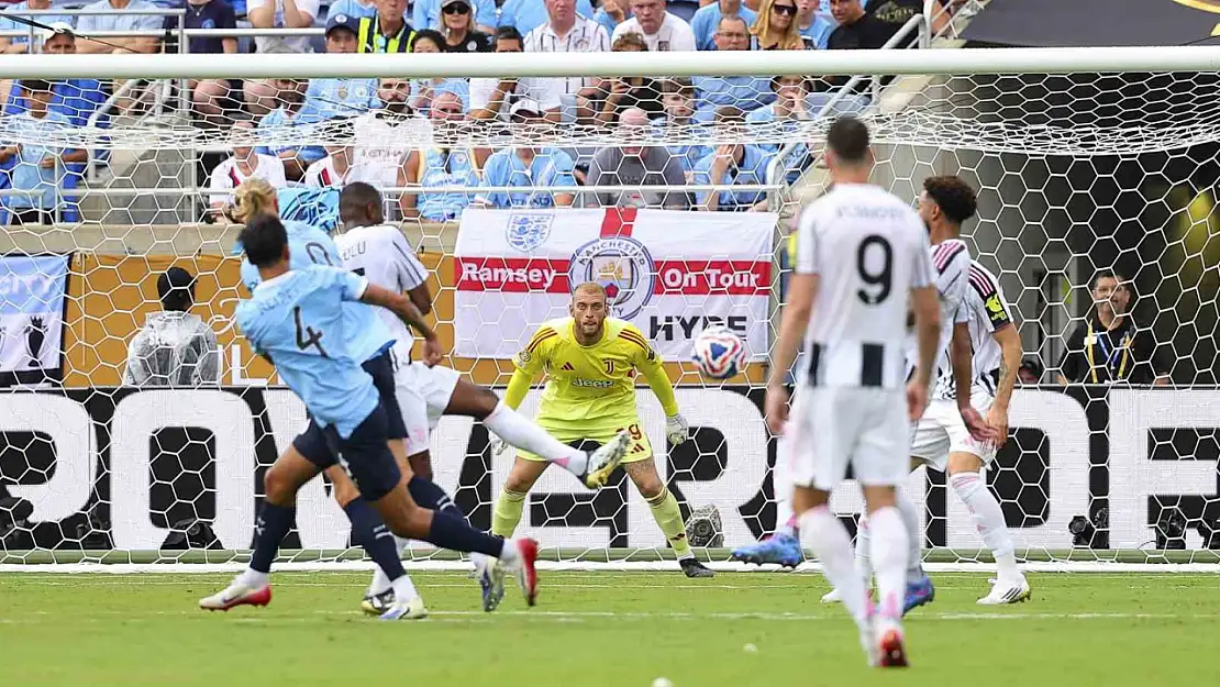 Manchester City Juventus'u 5-2 yendi