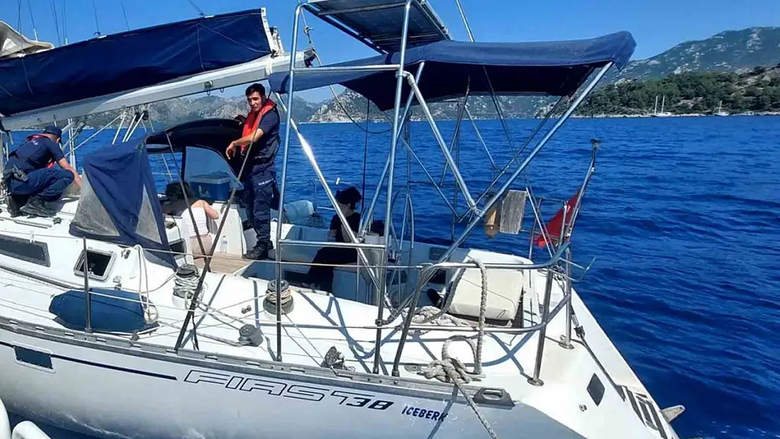 Marmaris'te 38 düzensiz göçmen ve 2 göçmen kaçakçısı yakalandı