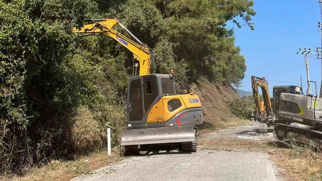 Marmaris'te yangınlara karşı önleyici çalışmalar hız kesmiyor!
