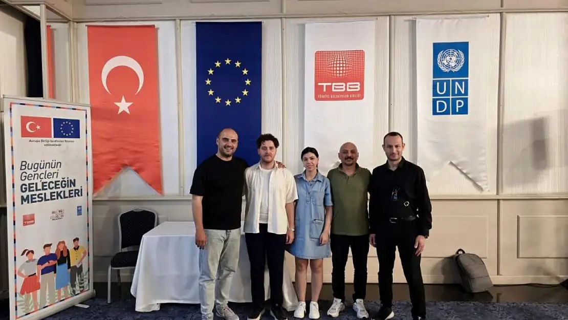 Menteşe Belediyesi eğitmenleri İzmir'de eğitim aldı