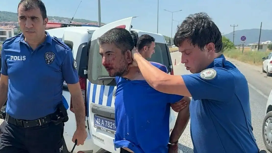 Menteşe'de dört polis aracına çarptı! Savunmasında 'hatırlamıyorum' dedi