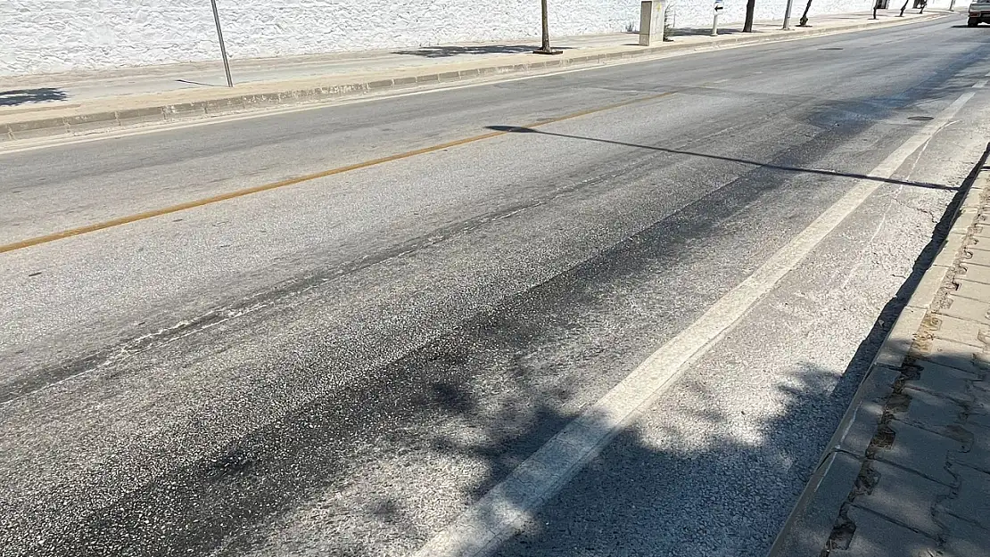Menteşe'de mazot kazası! Motosiklet kayıp devrildi
