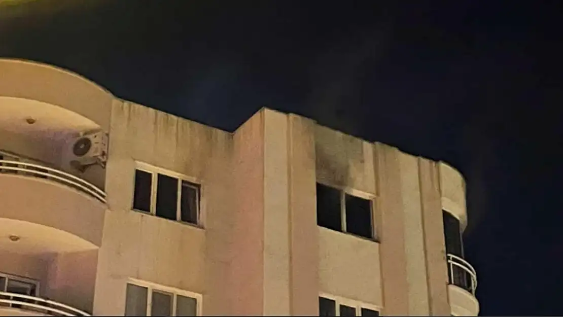 Menteşe'de ocaktaki yemek yangına neden oldu