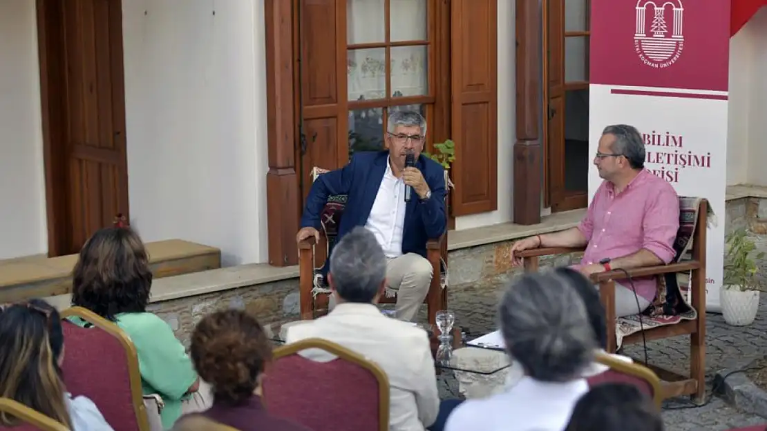 MSKÜ'de bilim kafe sohbetleri devam ediyor