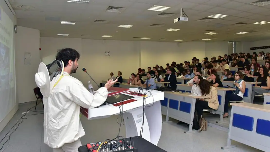 MSKÜ Tıp Fakültesi'nde Bilim Şenliği düzenlendi
