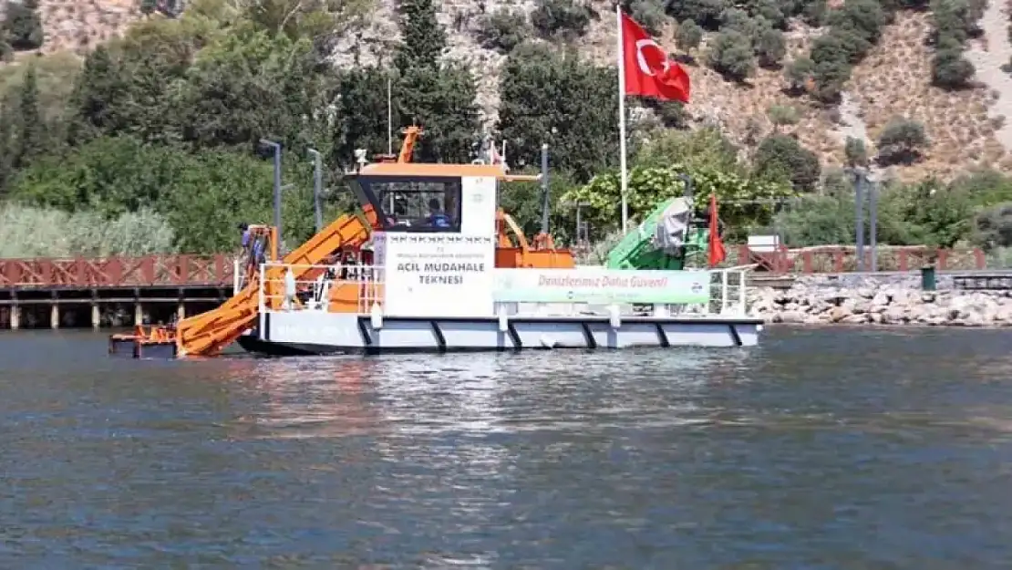 Muğla Büyükşehir'in 'BB-3 Acil Müdahale' teknesi göreve başladı