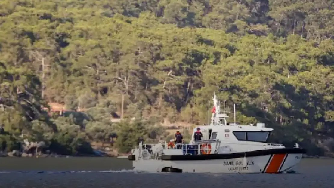 Muğla'da denizde kürek sörfü yaparken kaybolan kişiyi arama çalışmaları ikinci gününde sürüyor