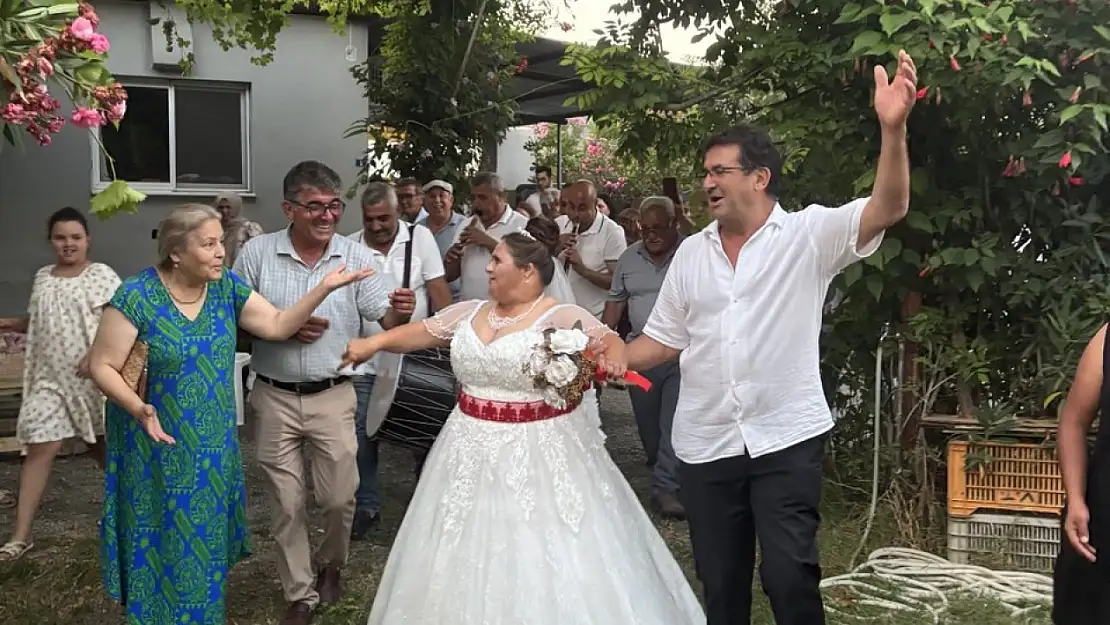 Muğla'da Down Sendromlu genç kadının düğün hayali gerçek oldu
