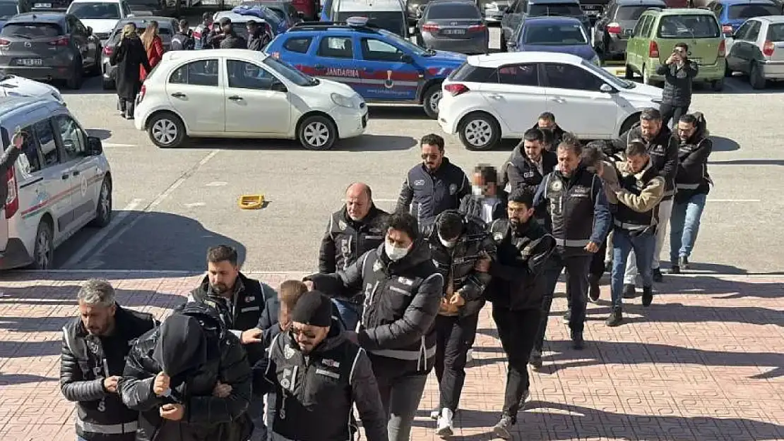 Muğla'da suç örgütüne yönelik eş zamanlı operasyon 17 gözaltı