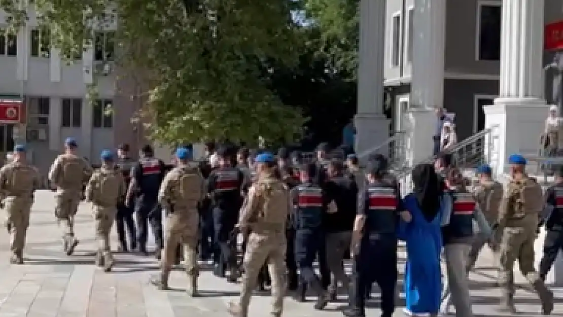 Muğla'da tefecilik çetesi çökertildi: Baba, kız ve oğul aynı operasyonda!