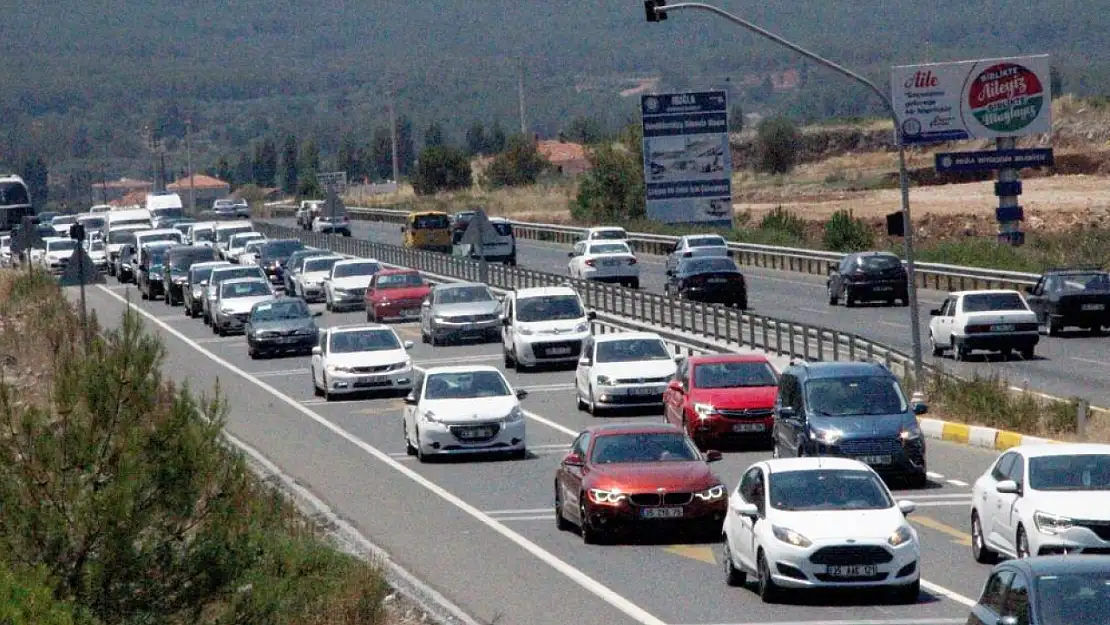 Muğla'da trafiğe kayıtlı araç sayısı  727 bin 632'ye ulaştı
