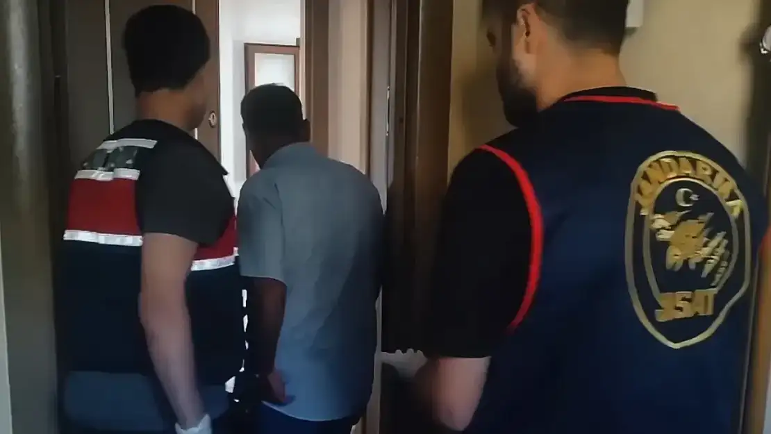 Muğla dahil 17 ilde hesaplarında 90 milyar TL işlem hacmi bulunan organize suç örgütüne operasyon!