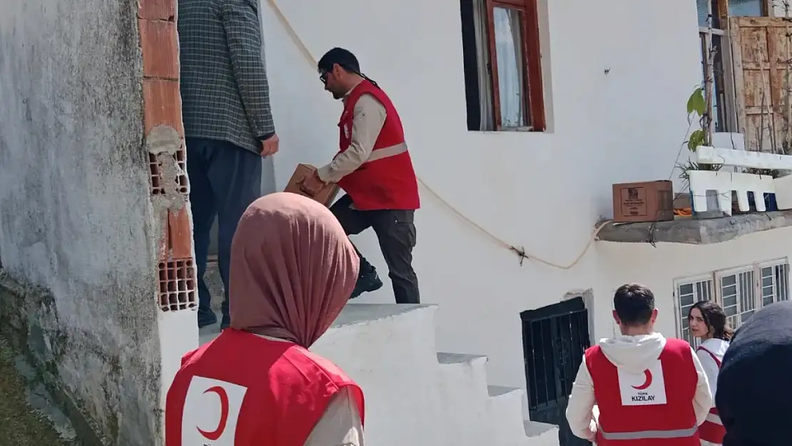 Muğla Kızılay Şube Başkanın oğlu insan kaçakçılığından gözaltına alındı! Ak Partiden açıklama geldi