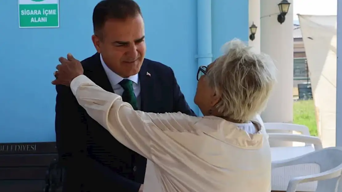 Muğla Valisi Akbıyık'tan huzurevi sakinlerine bayram ziyareti