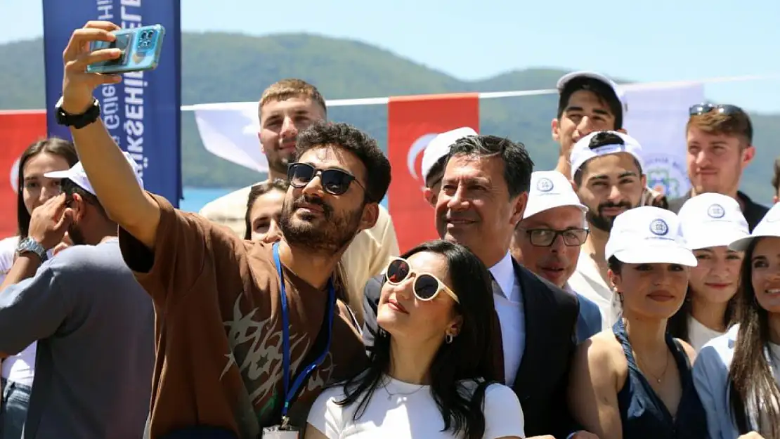 Muğlalı gençler yerel yönetime katılacak! Gençlik Meclisi kuruluyor