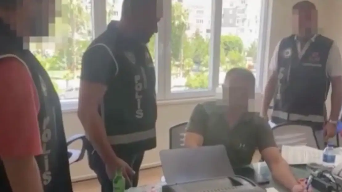Özel hastane denetiminde rüşvet! Eski SGK İl Müdürü ve iki müfettiş tutuklandı