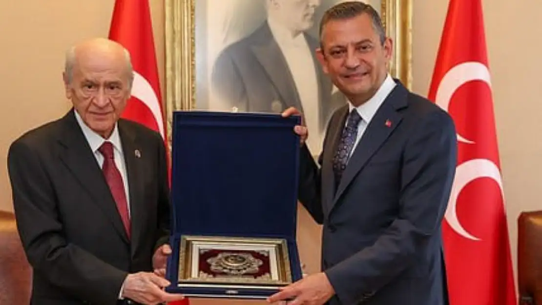 Özgür Özel'den, MHP Lideri Bahçeli'ye teşekkür